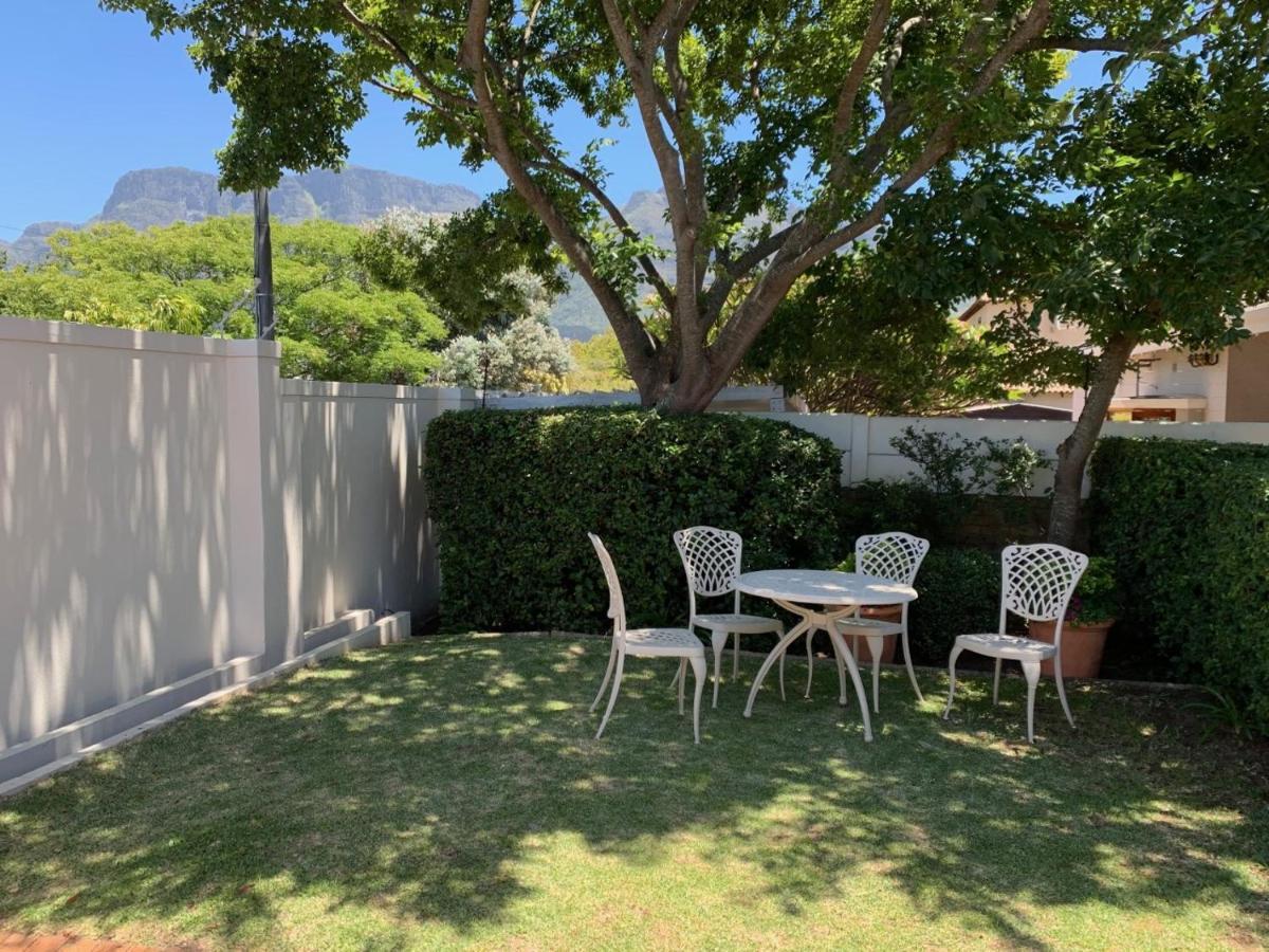 Squirrels Way Cottages Le Cap Extérieur photo