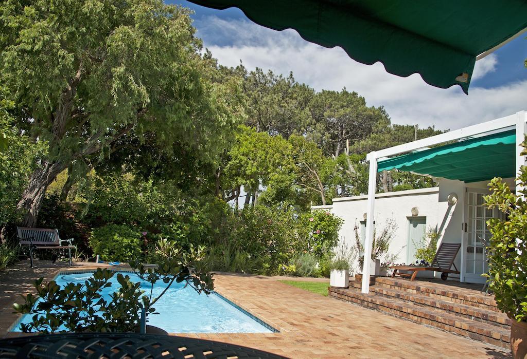 Squirrels Way Cottages Le Cap Chambre photo